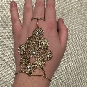 Elegant Gold Floral Hand Chain Bracelet